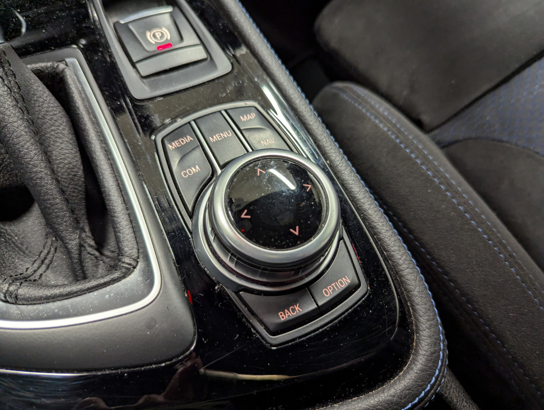 Bmw Série 2 — 20
