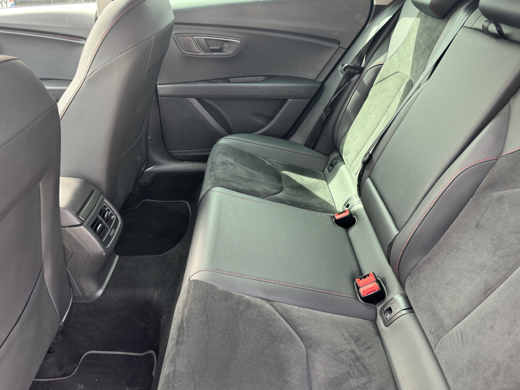 Seat Leon — 25