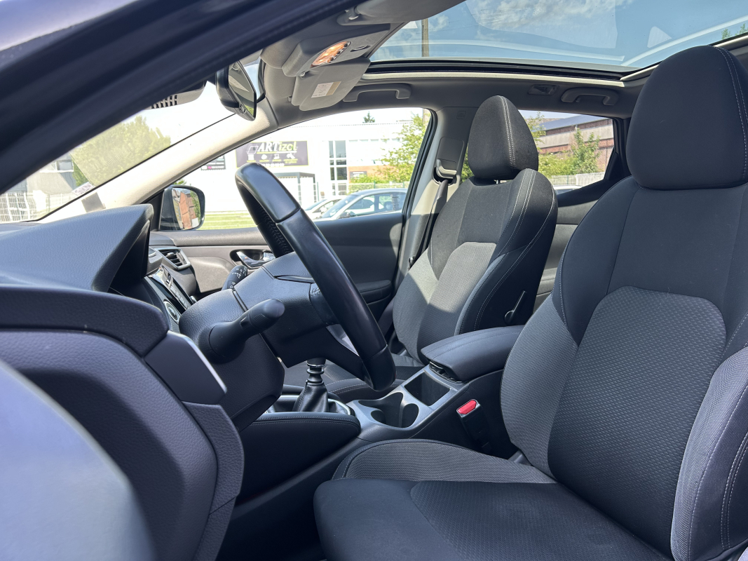 Nissan Qashqai — 14