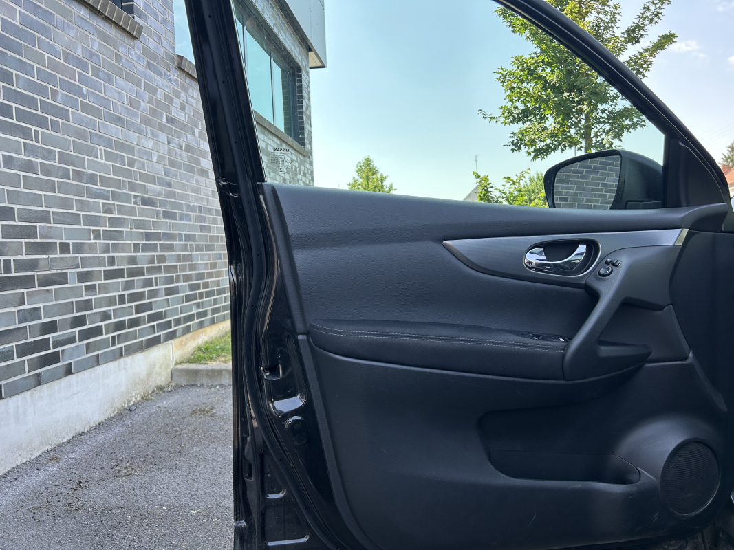 Nissan Qashqai — 12