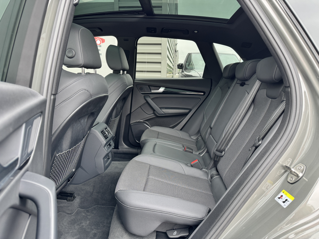 Audi Q5 — 14