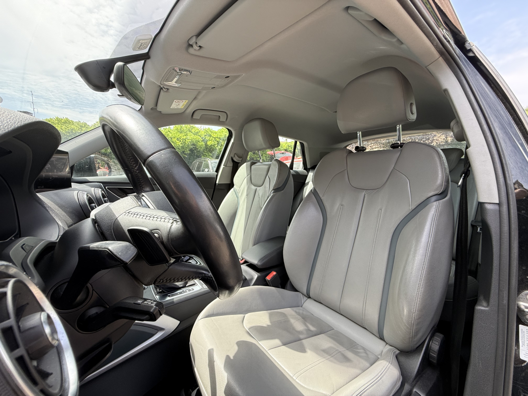 Audi Q2 — 10