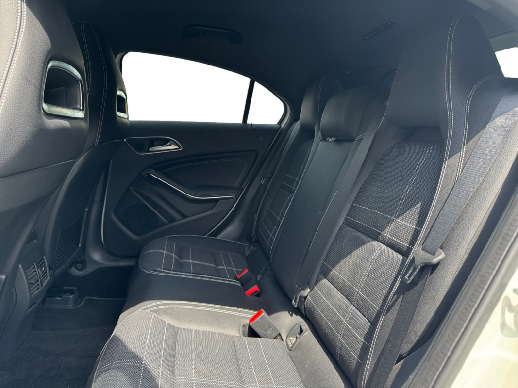 Mercedes Classe A — 16