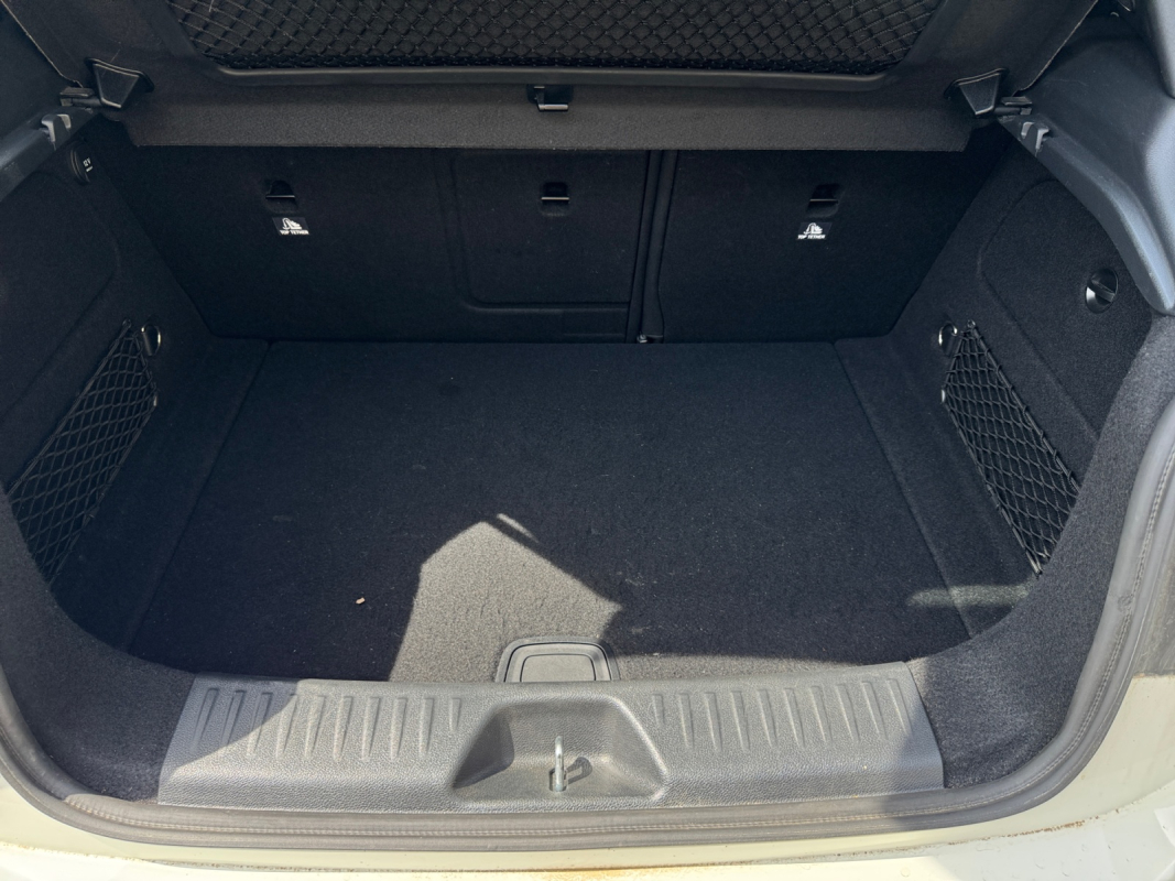Mercedes Classe A — 19