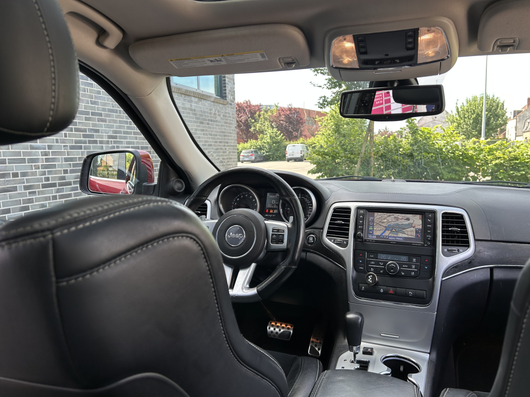 Jeep Grand Cherokee — 29