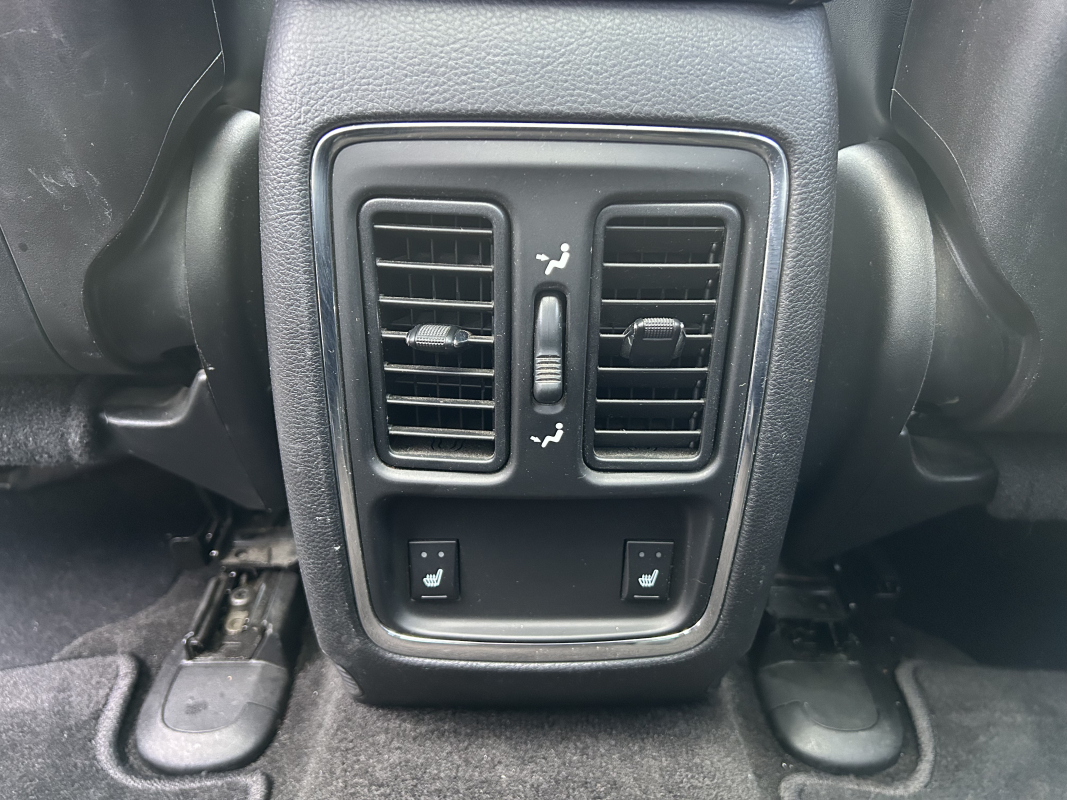 Jeep Grand Cherokee — 33