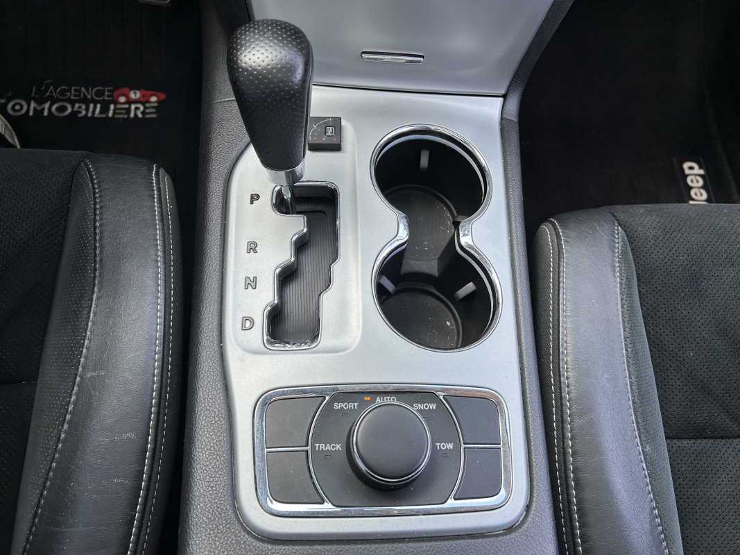 Jeep Grand Cherokee — 26