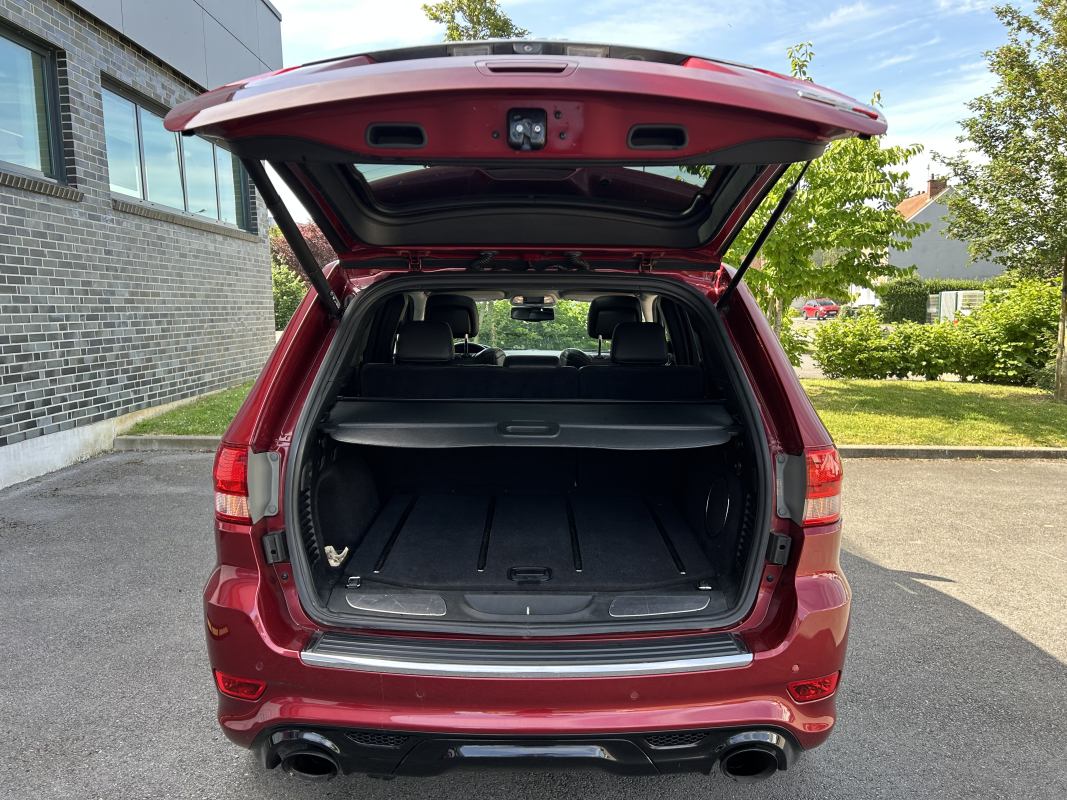 Jeep Grand Cherokee — 34