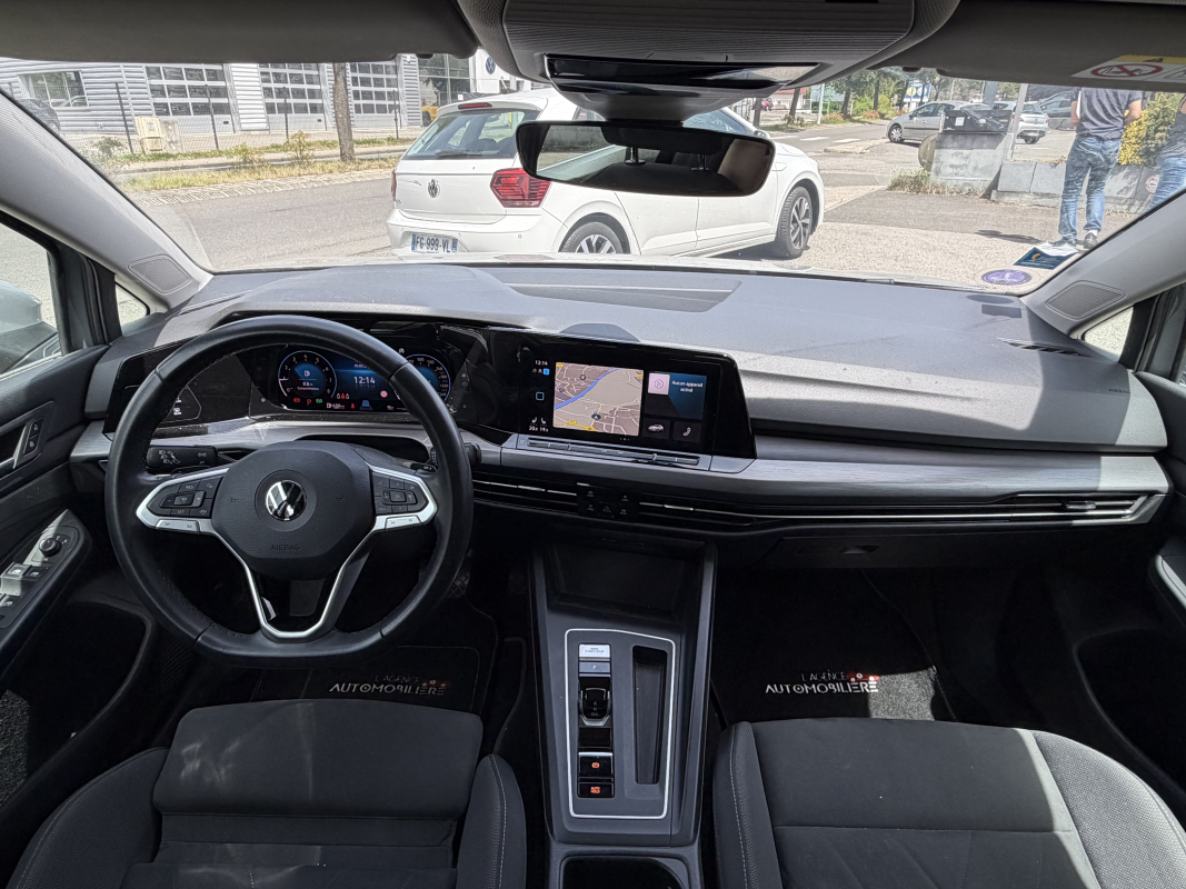 Volkswagen Golf — 11