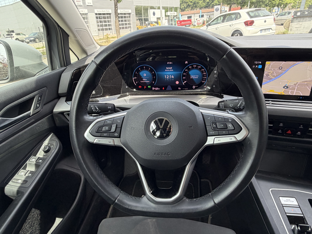 Volkswagen Golf — 22