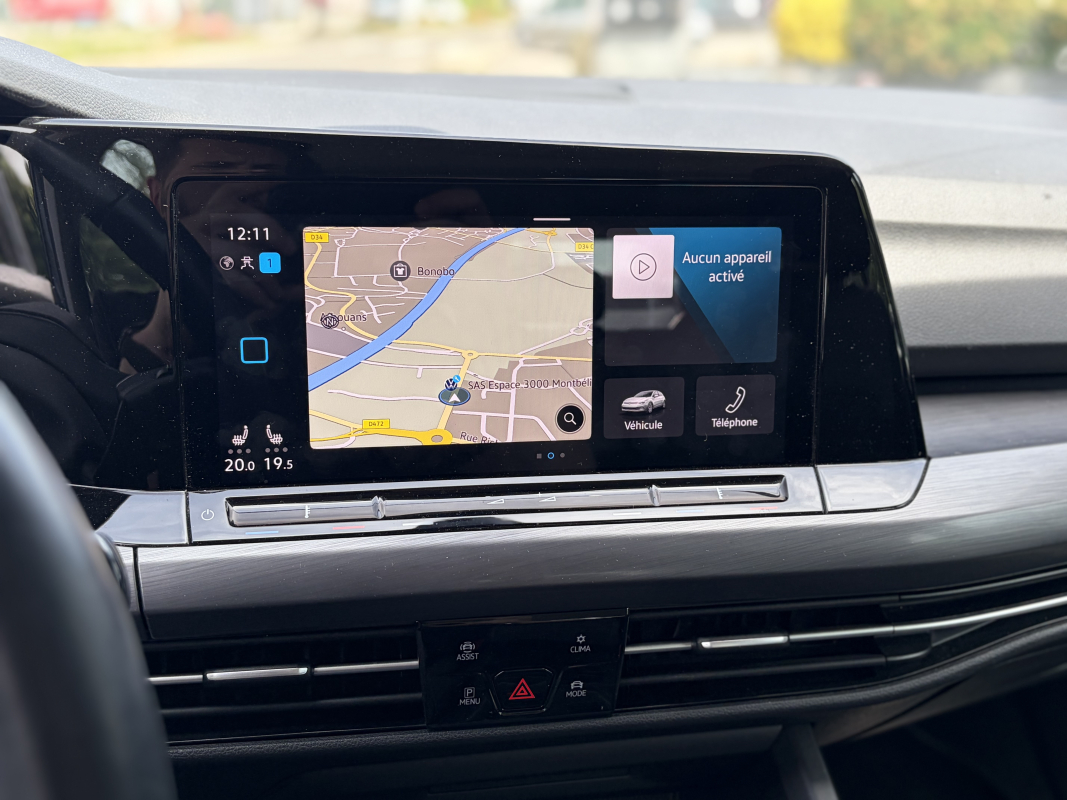 Volkswagen Golf — 32