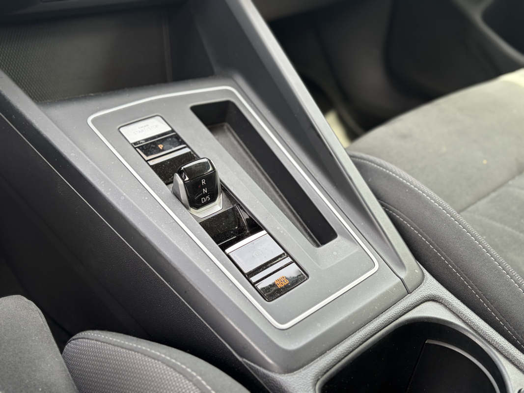 Volkswagen Golf — 10