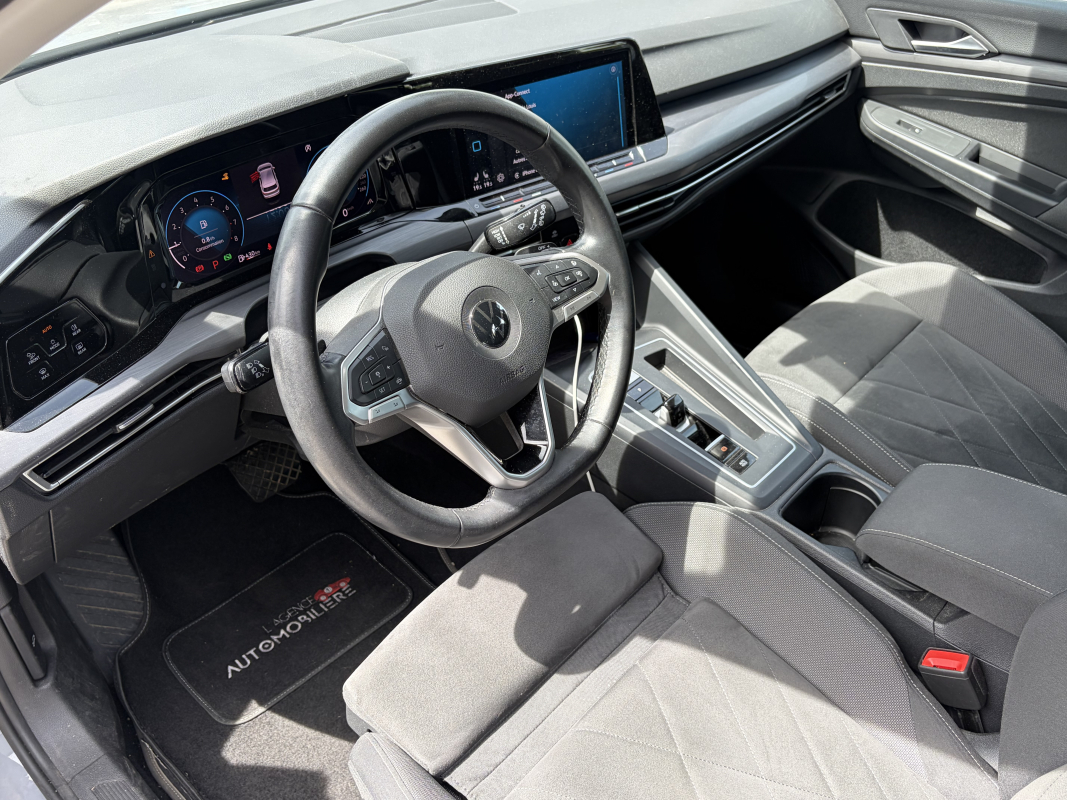 Volkswagen Golf — 40
