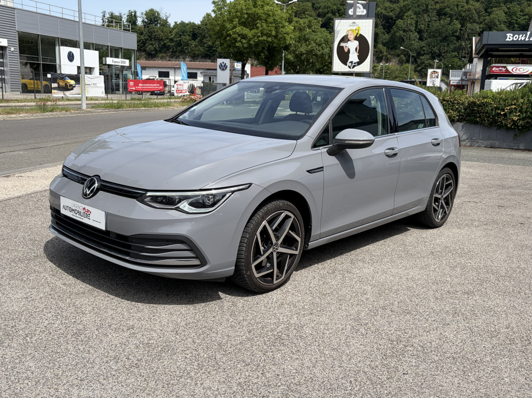 Volkswagen Golf — 3