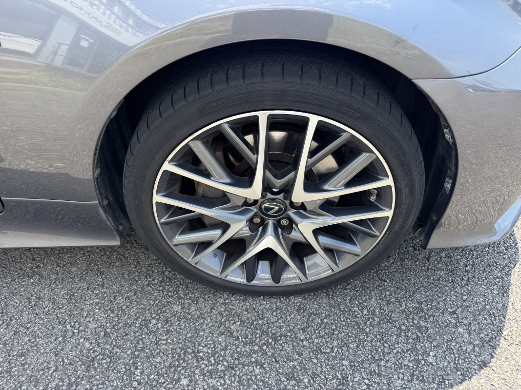 Lexus RC — 35