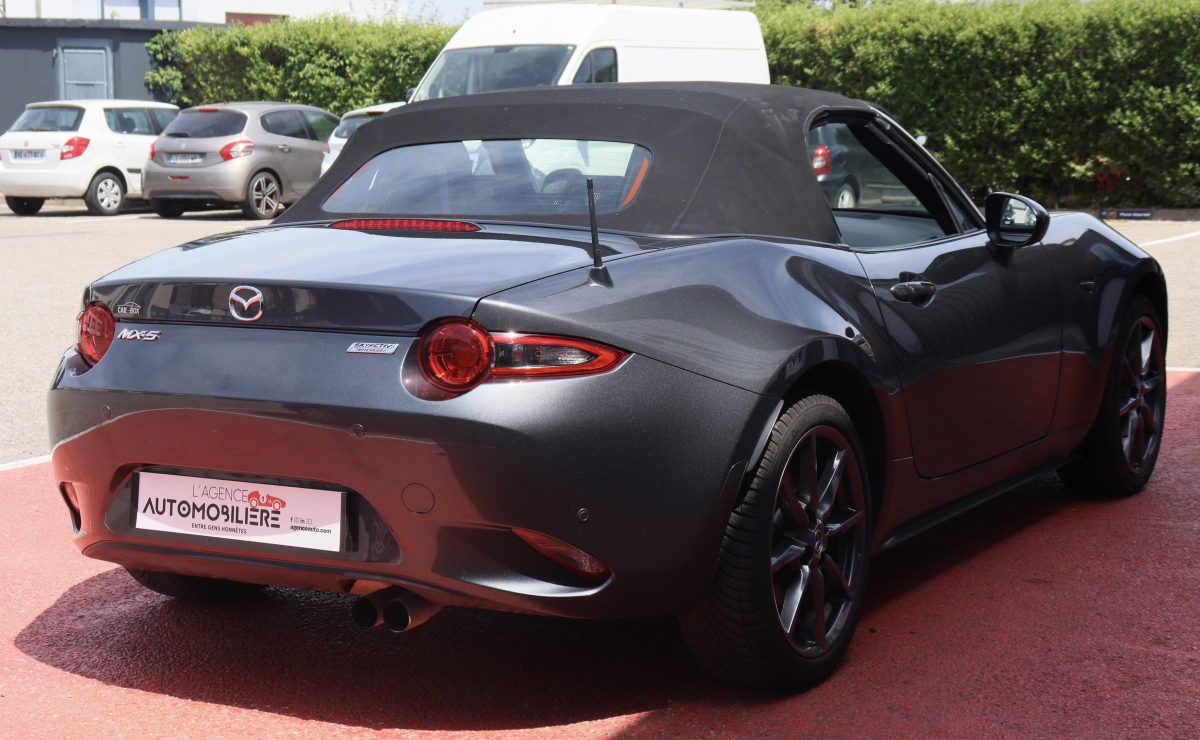 Mazda MX5 — 10