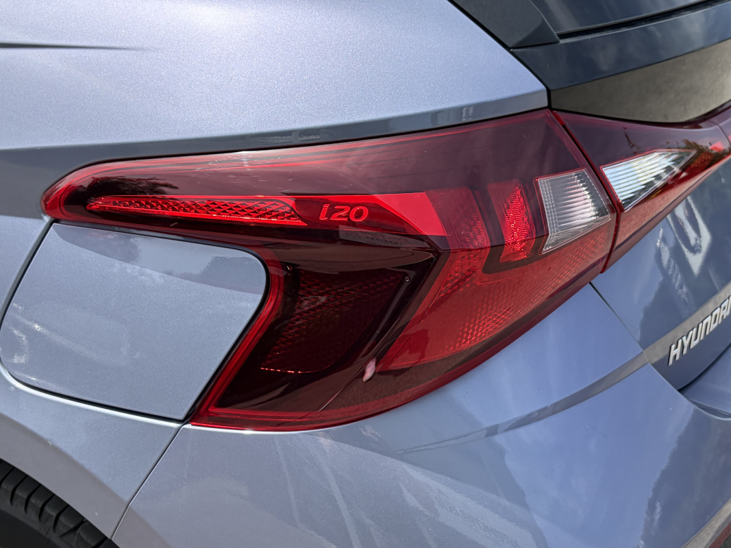 Hyundai i20 — 23