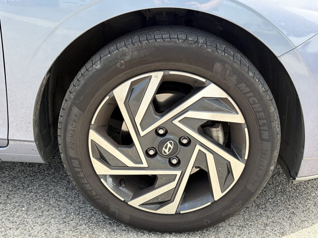 Hyundai i20 — 25