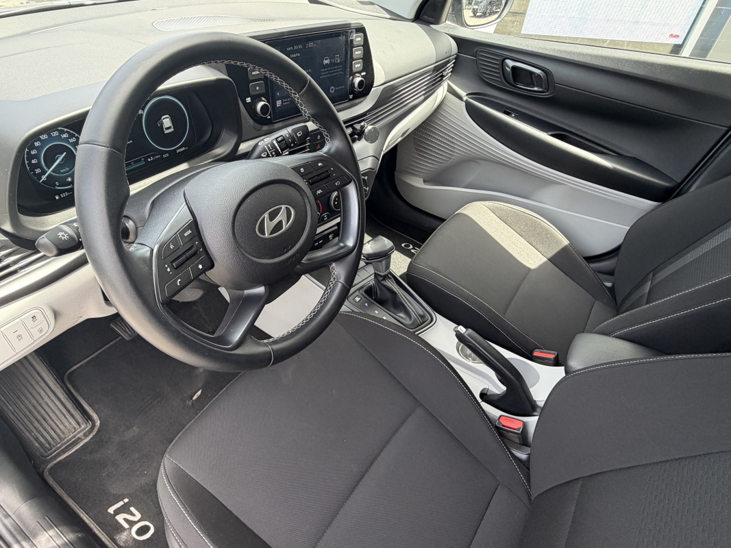 Hyundai i20 — 10