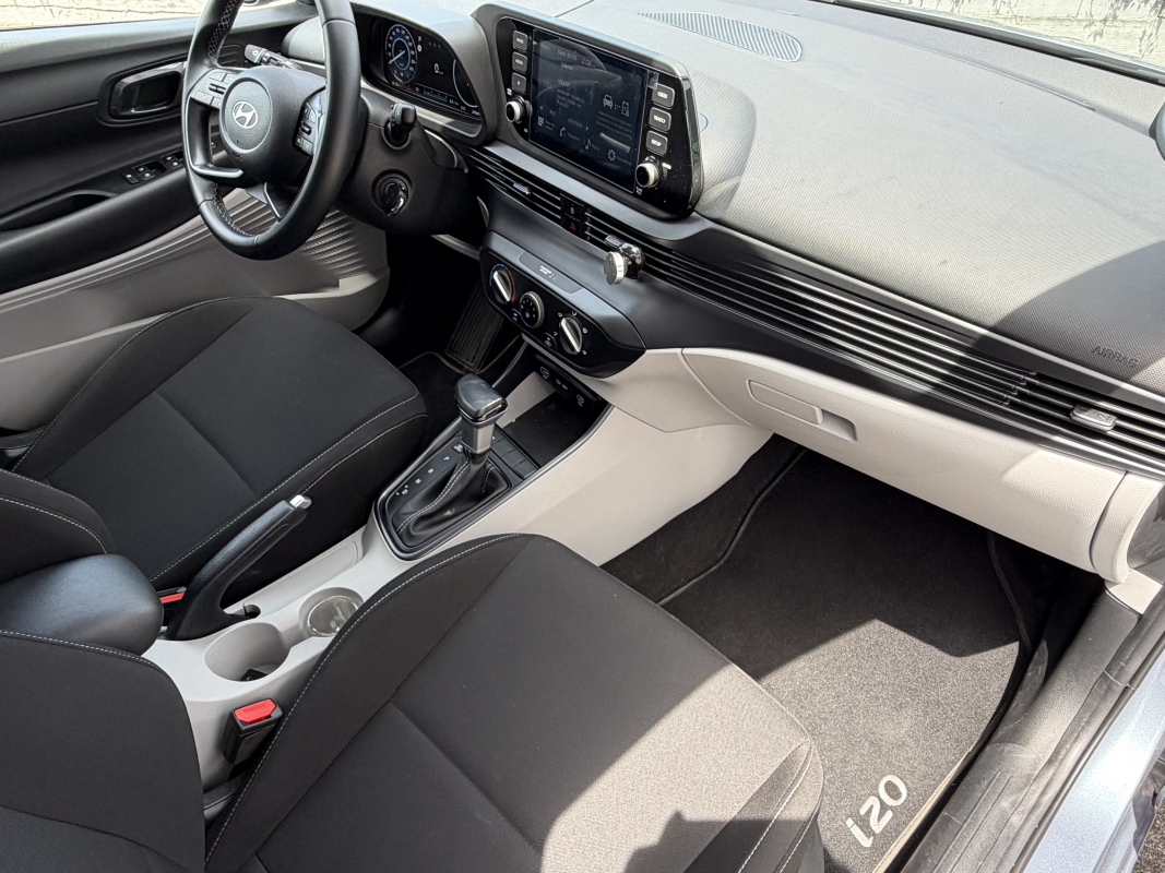 Hyundai i20 — 16