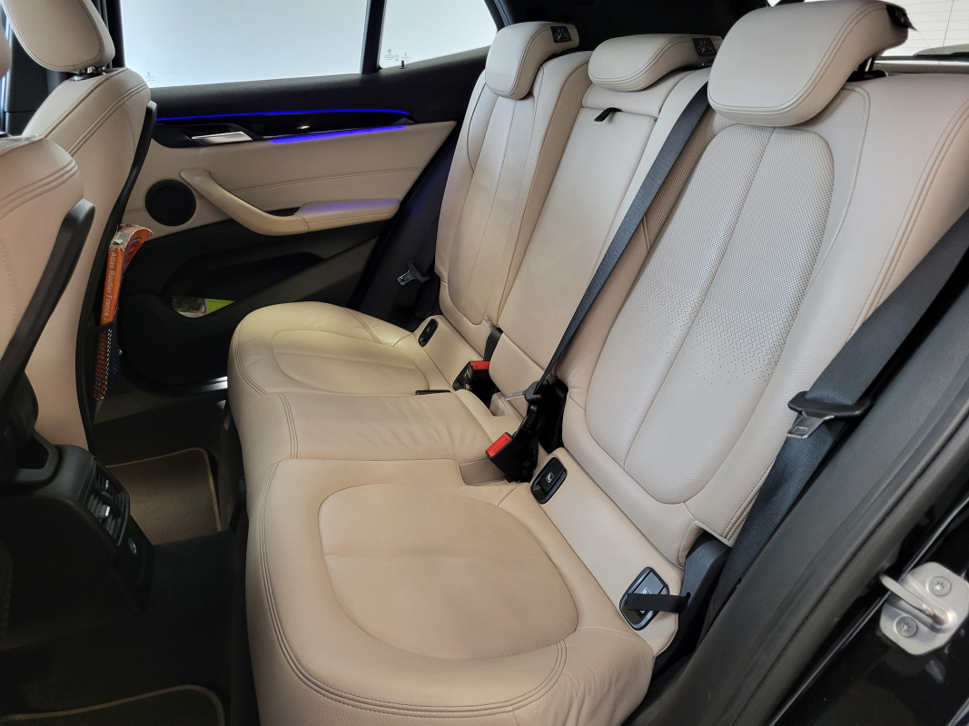 Bmw X2 — 12