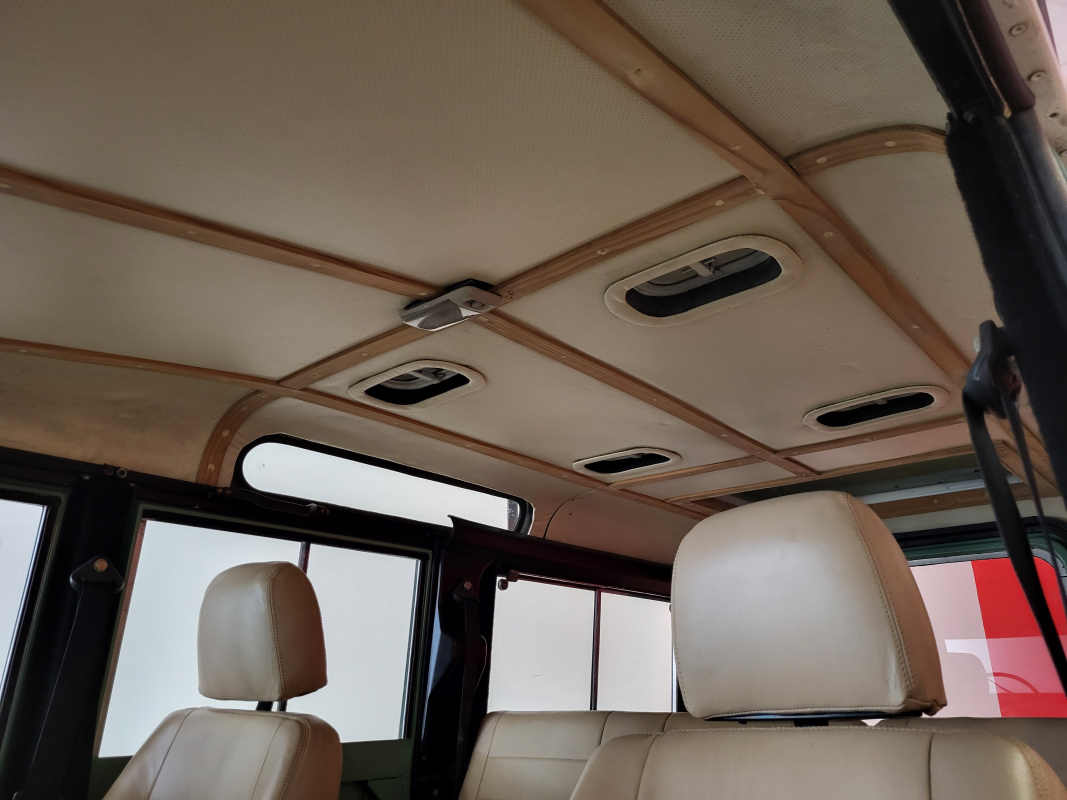 Land Rover Range Rover — 16