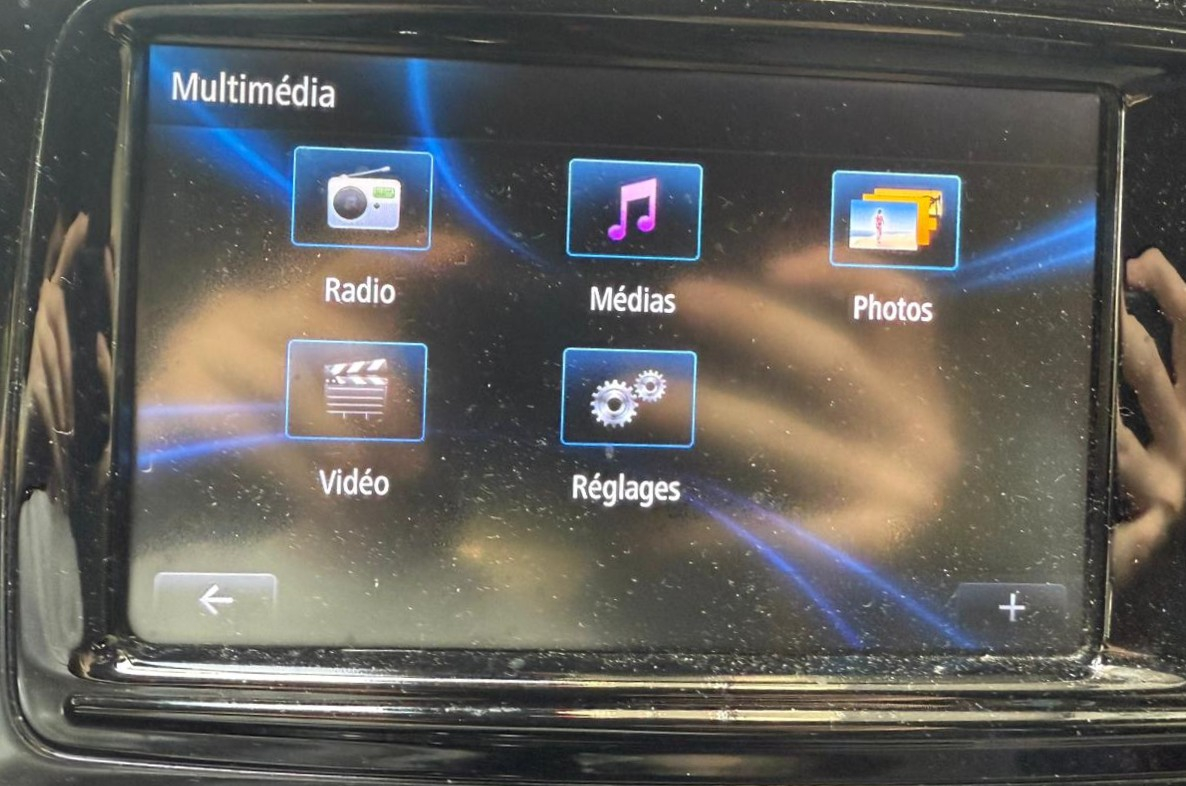 Renault Captur — 19