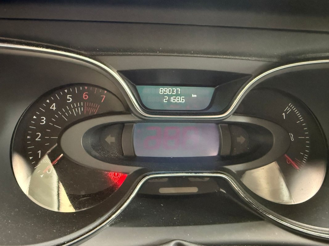 Renault Captur — 13