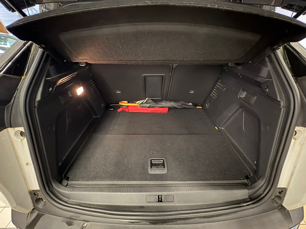 Peugeot 3008 — 9