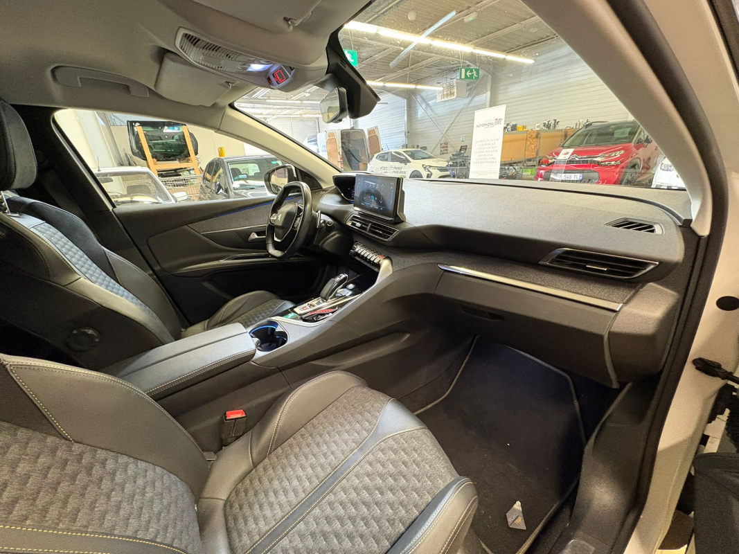 Peugeot 3008 — 20