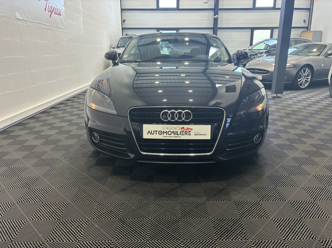 Audi TT — 2