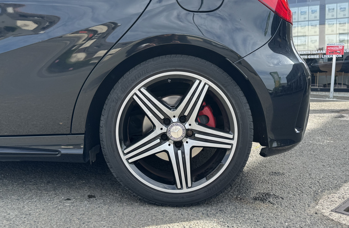 Mercedes Classe A — 32
