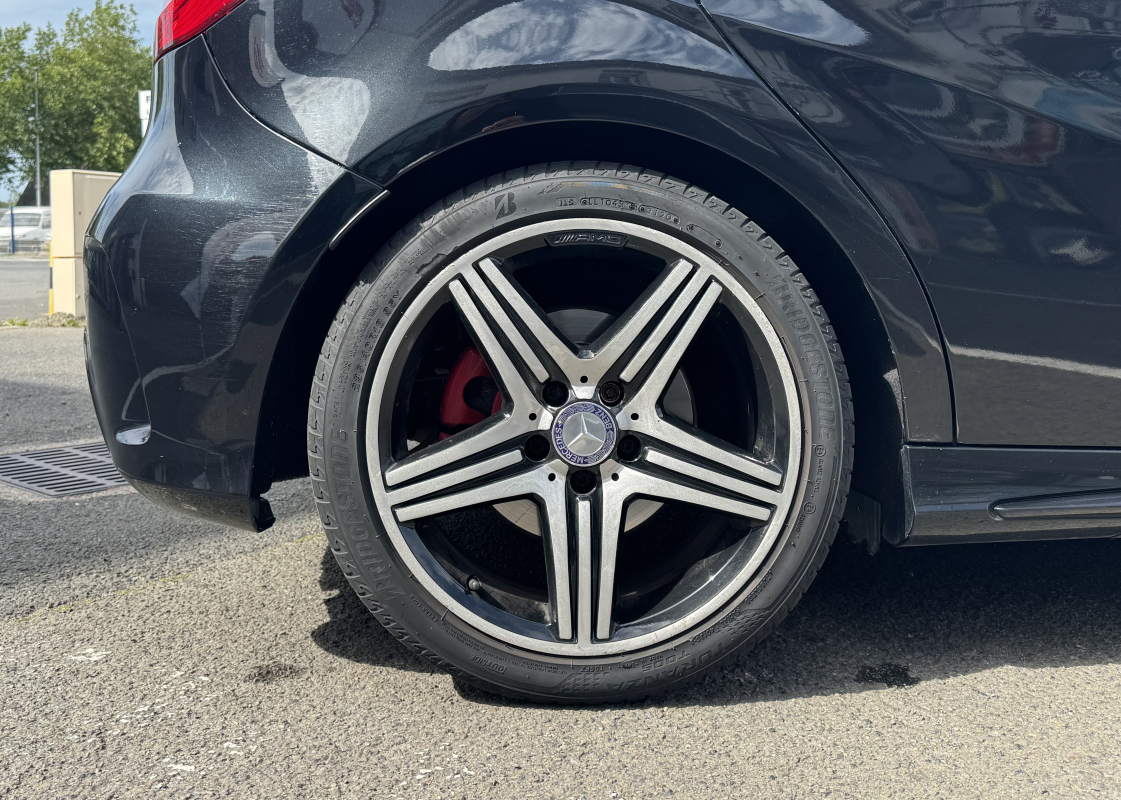 Mercedes Classe A — 33