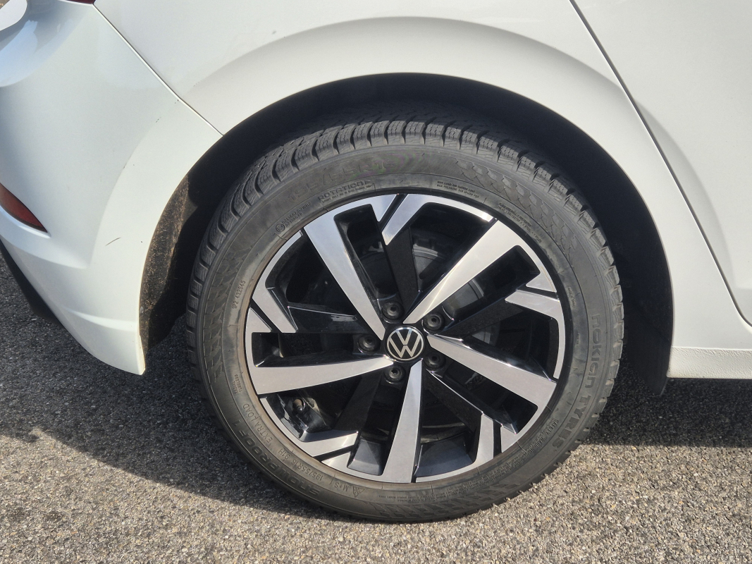 Volkswagen Polo — 20