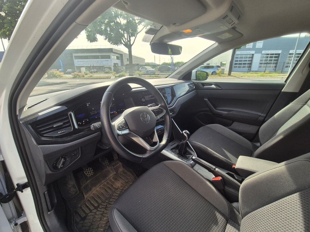 Volkswagen Polo — 17