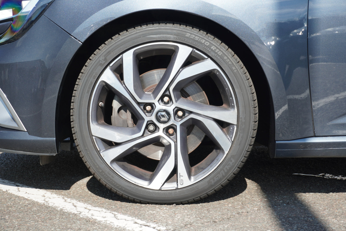 Renault Megane — 27