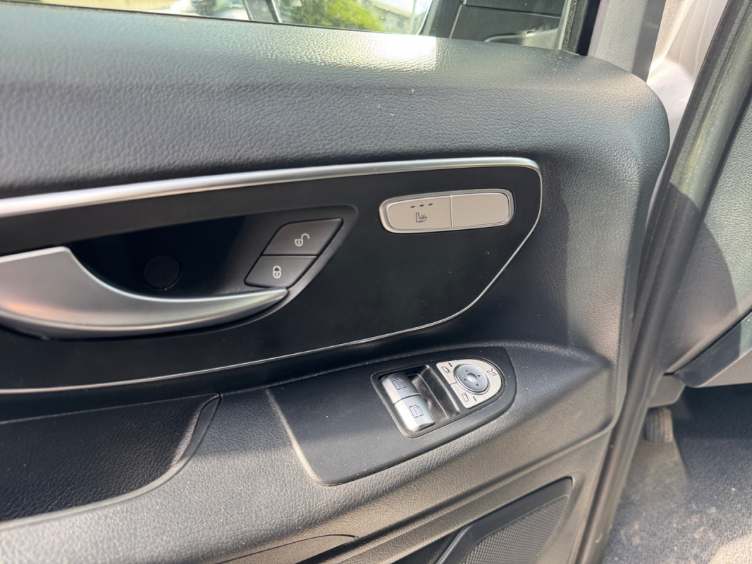 Mercedes Vito — 11