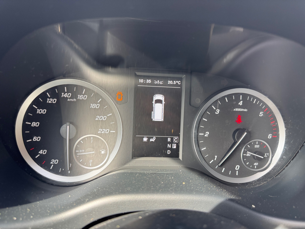 Mercedes Vito — 12