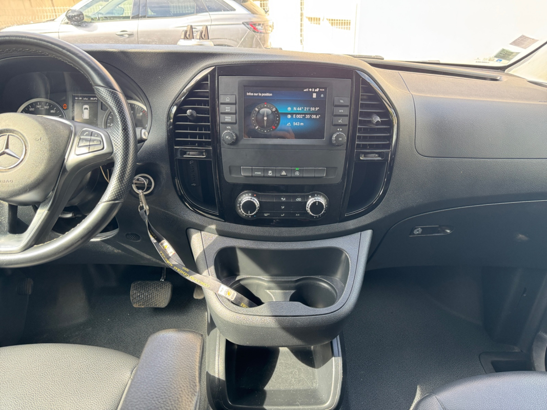 Mercedes Vito — 15