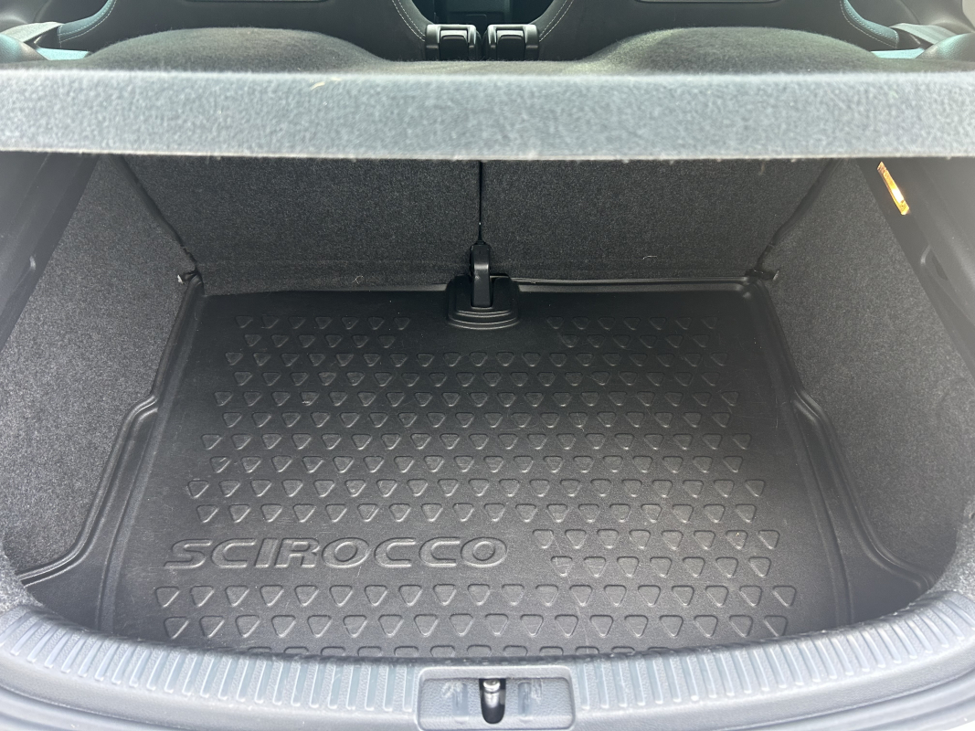 Volkswagen Scirocco — 20