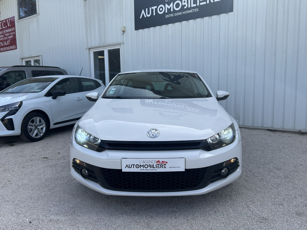 Volkswagen Scirocco — 2