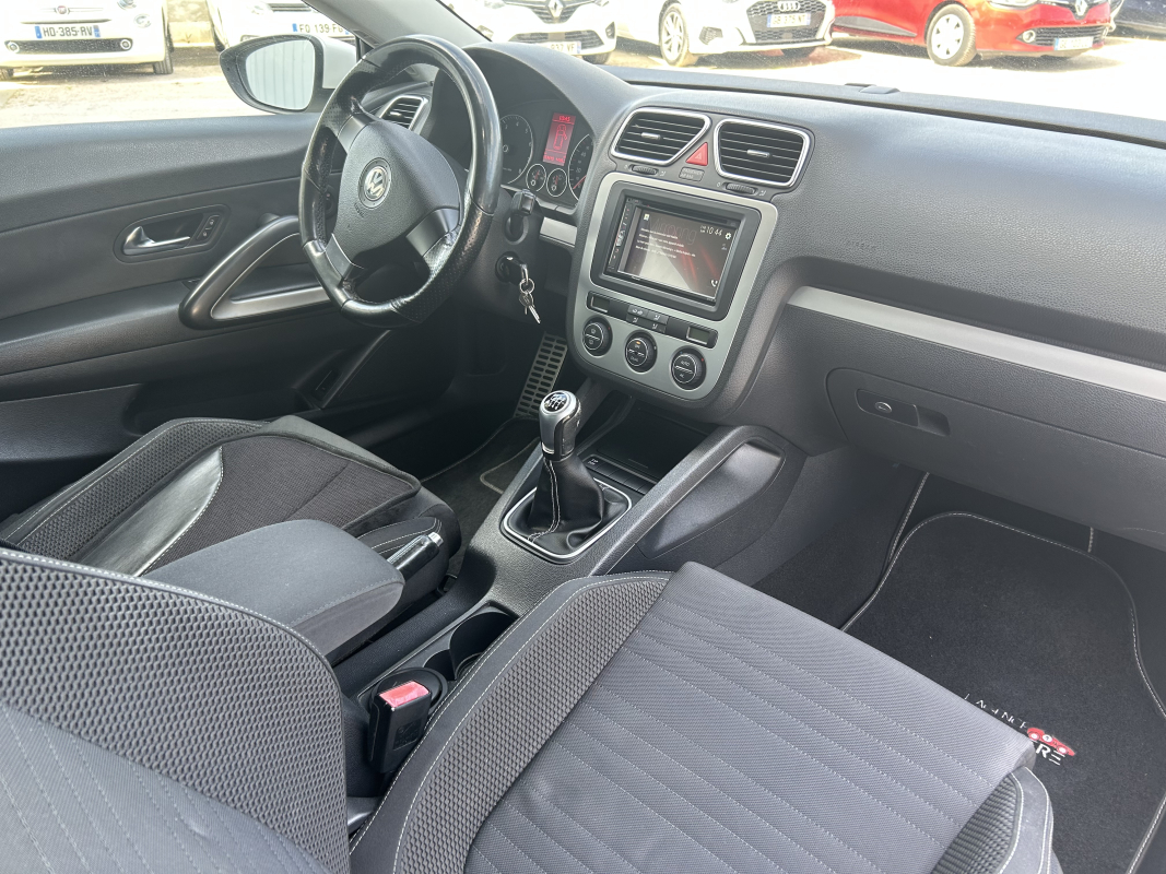 Volkswagen Scirocco — 11