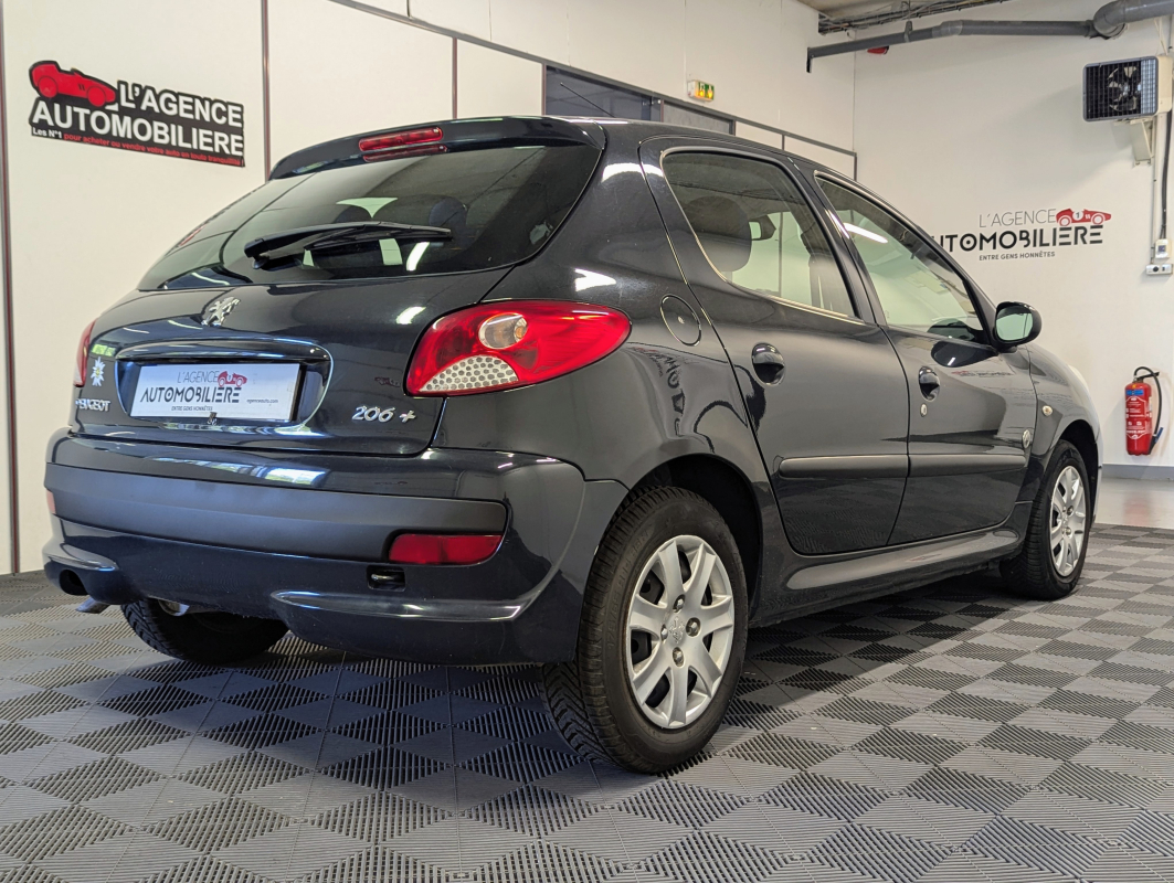 Peugeot 206+ — 6