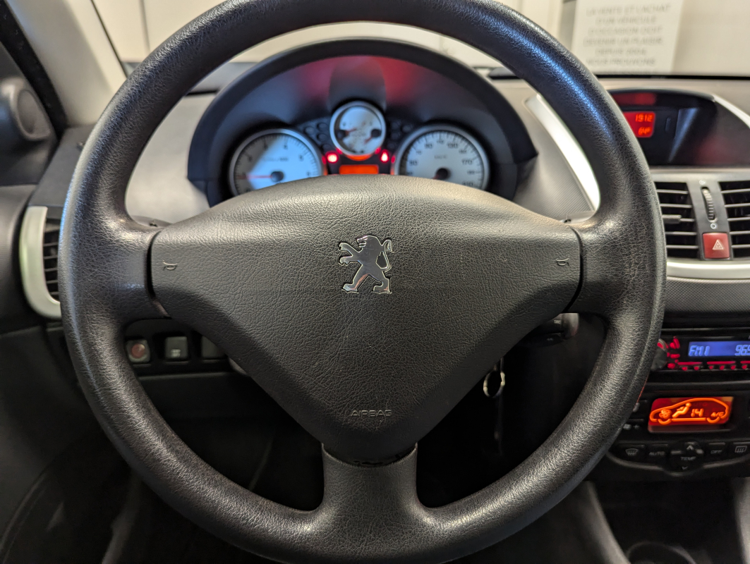 Peugeot 206+ — 21