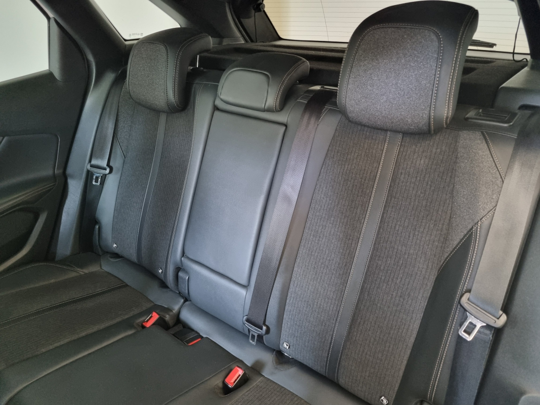 Peugeot 3008 — 14