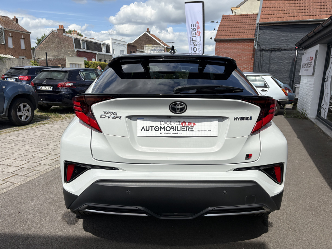 Toyota C-HR — 4