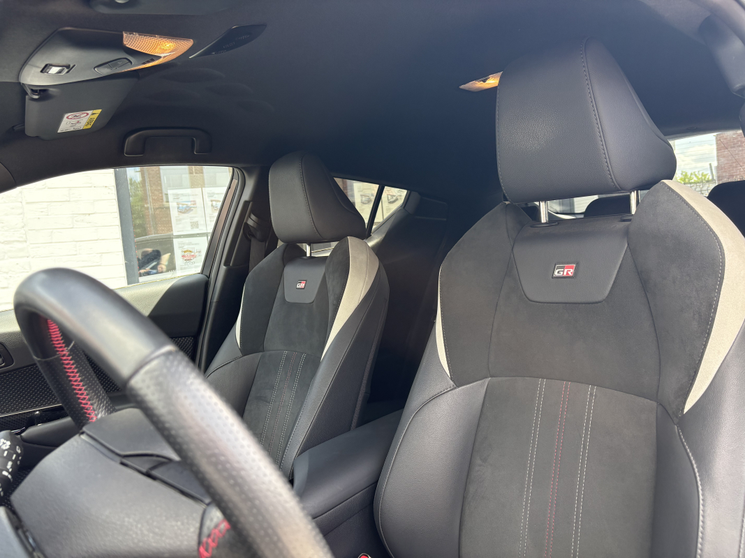 Toyota C-HR — 14