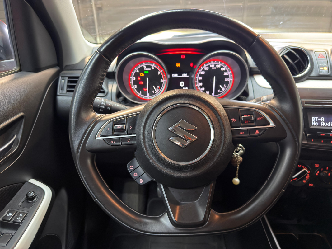 Suzuki Swift — 13