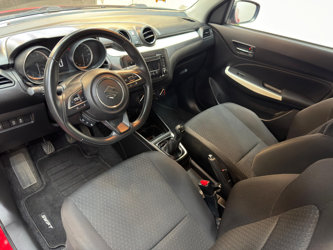 Suzuki Swift — 12