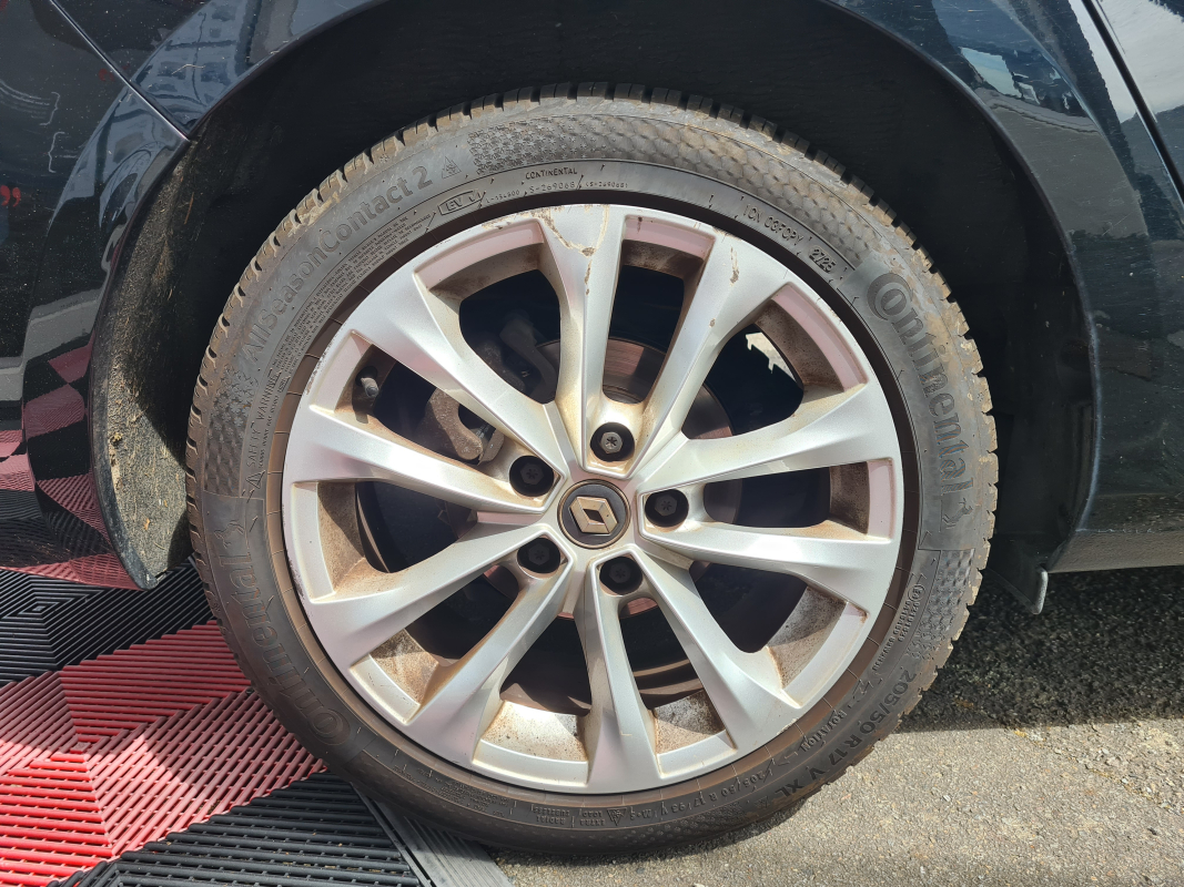 Renault Megane Estate — 32